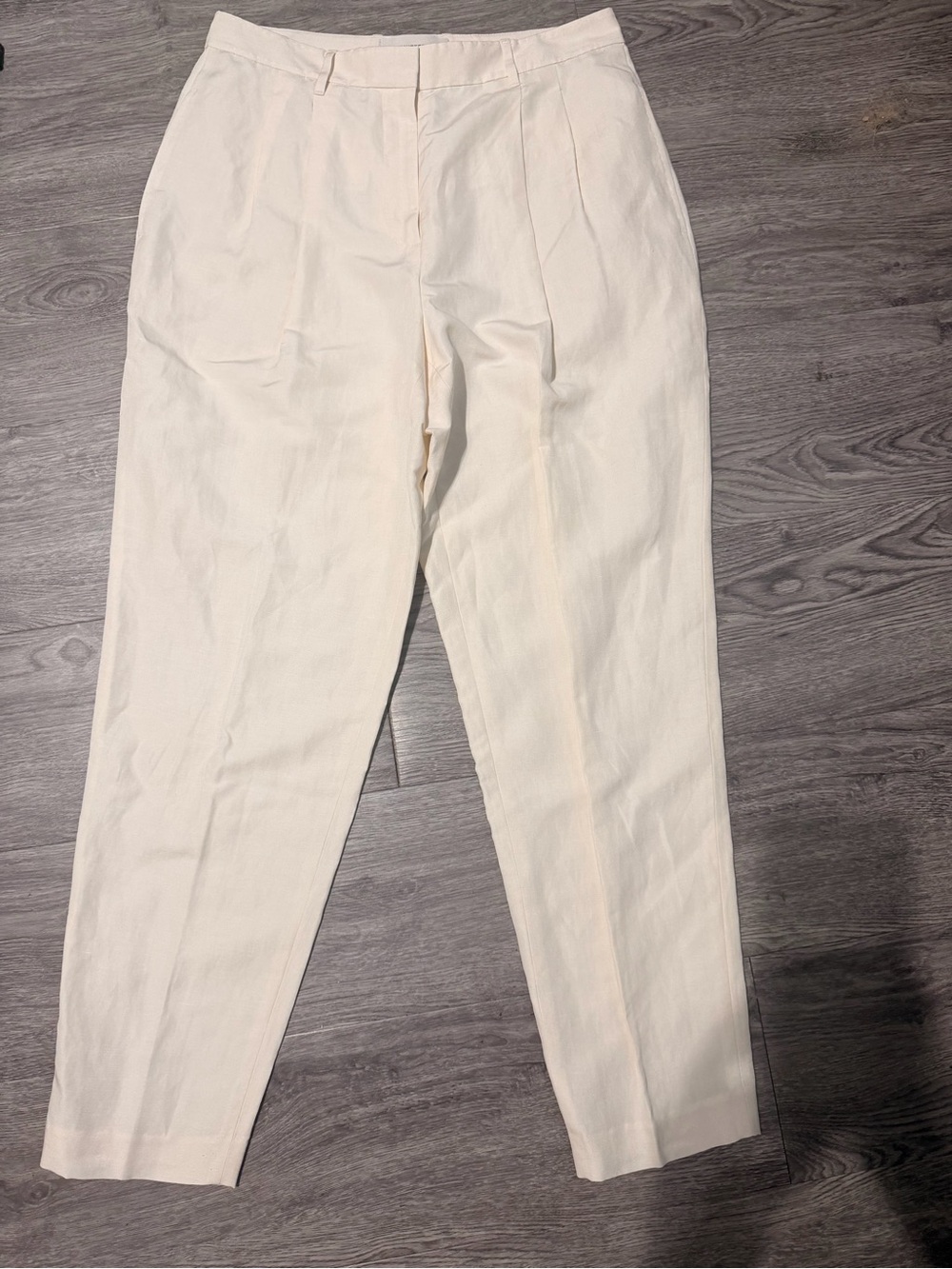 Women’s cream pant